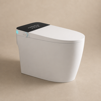 WC intelligent encastré au sol avec bidet intégré, siège chauffant, chasse automatique, évacuation P-trap incluse, design moderne en céramique