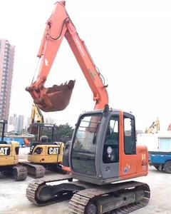 Excavadora Hitachi ZX70 usada original hecha en Japón | Excavadora sobre orugas de 7 toneladas | Perfecta para proyectos de construcción y minería - Product Image 4