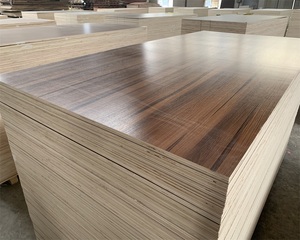 15mm 18mm 4x8 Étanche Laser Cut <span class=keywords><strong>Marine</strong></span> UV Coffrage E0 Grade Peuplier Noyau Laminé Mélamine Face <span class=keywords><strong>Contreplaqué</strong></span> pour la Construction - Product Image 5