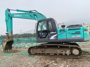รถขุดตีนตะขาบไฮดรอลิก20ตัน kobelco ขุด Sk200 Sk200 8ตัน - Product Image 3