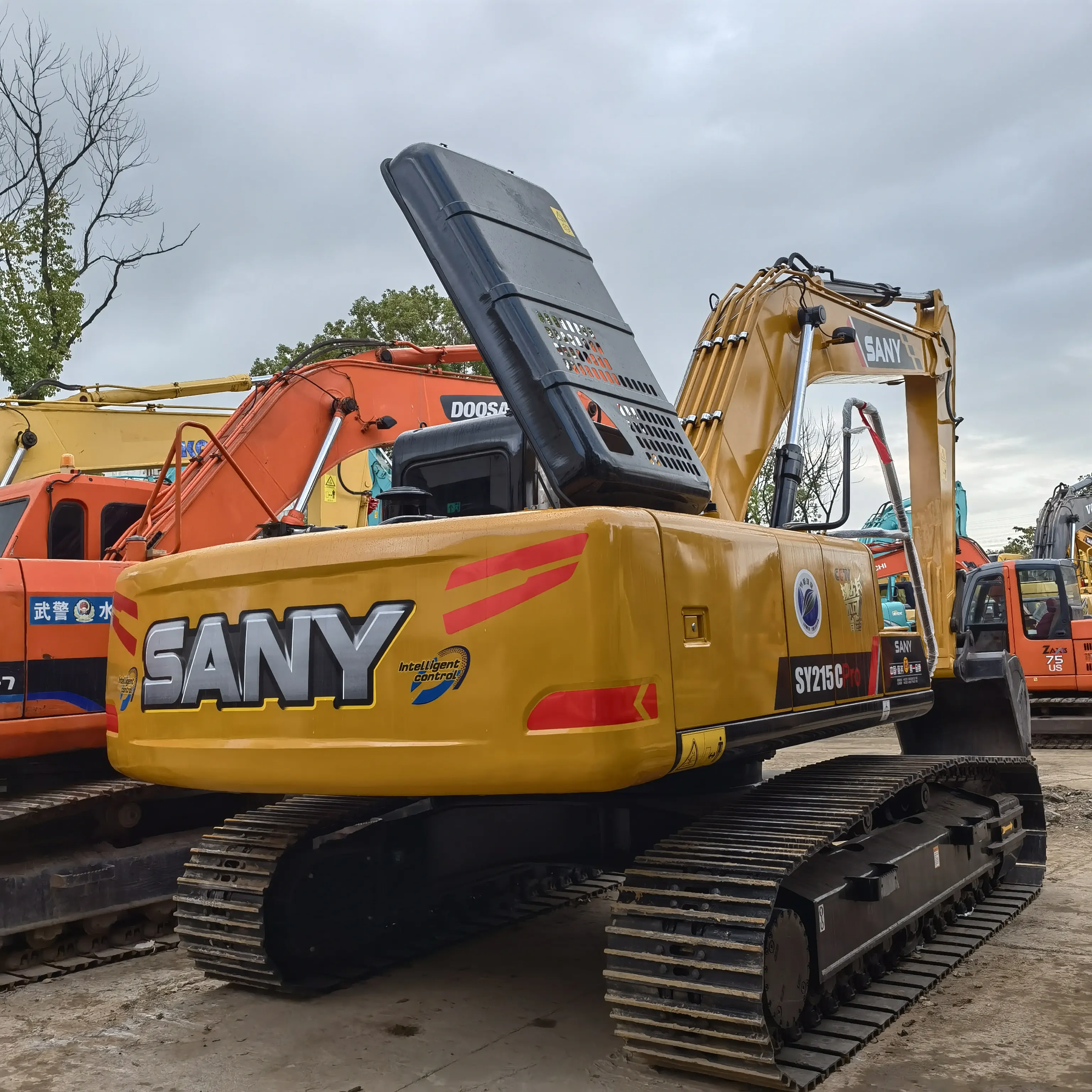 used Sany sy215 crawler excavator for sale construction machinery high quality low price used excavator cheap sale