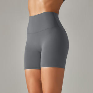 Pantaloni <span class=keywords><strong>corti</strong></span> <span class=keywords><strong>donna</strong></span> Activewear Yoga Wear pantaloncini elastici personalizzati a coste coscia trend bottino ma Leggings <span class=keywords><strong>attillati</strong></span> per le donne - Product Image 4