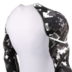 Camiseta Deportiva de Compresión para Hombre, Sublimada, Transpirable, de Secado Rápido, de Alta Calidad, Personalizada, para Entrenamiento en el Gimnasio - Product Image 6