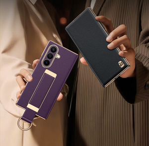 Funda de piel de vaca con tapa magnética y correa para la muñeca para <span class=keywords><strong>Samsung</strong></span> <span class=keywords><strong>Z</strong></span> <span class=keywords><strong>Fold</strong></span> 8 Ultra, compatible con <span class=keywords><strong>Samsung</strong></span> <span class=keywords><strong>Z</strong></span> <span class=keywords><strong>Fold</strong></span> 8, 7, 6, 5, 4 - Product Image 2