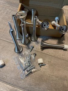 <span class=keywords><strong>Butoir</strong></span> <span class=keywords><strong>de</strong></span> <span class=keywords><strong>porte</strong></span> moderne et durable en acier inoxydable avec fermeture <span class=keywords><strong>de</strong></span> <span class=keywords><strong>porte</strong></span> magnétique noire Pare-chocs en caoutchouc <span class=keywords><strong>de</strong></span> zinc pour une utilisation durable - Product Image 6