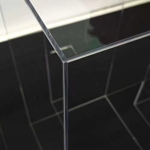 AURORA - Soporte de Exhibición Acrílico Transparente Personalizable, Pedestal Cuadrado, Plataforma Cúbica para Fácil Instalación, Ideal para Postres - Product Image 5