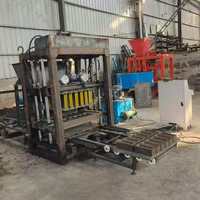 Machine automatique hydraulique QT4-30 pour la fabrication de blocs creux en béton, machine à fabriquer des briques pour la construction de maisons en Afrique