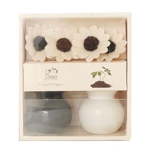 Difusor de Aromas en Botella de Cerámica Blanca y Negra con Flor Artificial y Bola de Ratán - Product Image 5