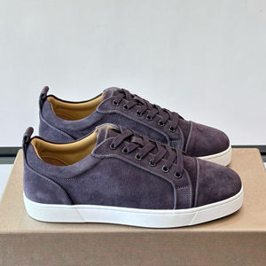 Chaussures de sport rétro de haute qualité pour hommes et femmes, à semelle rouge, avec semelle extérieure en plastique antidérapante, design tendance - Product Image 4