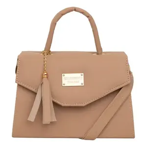 Bolso Bandolera de Maquillaje Lizeth de Fana Fashions, de Cuero, con Capacidad de 6-10L, Organizador Práctico para Artículos de Belleza - Product Image 1