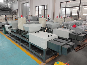 Ligne de production de traitement de déchets de <span class=keywords><strong>bois</strong></span>, <span class=keywords><strong>copeaux</strong></span> de <span class=keywords><strong>bois</strong></span>, blocs, <span class=keywords><strong>presse</strong></span> à chaud, pieds de palettes - Product Image 4