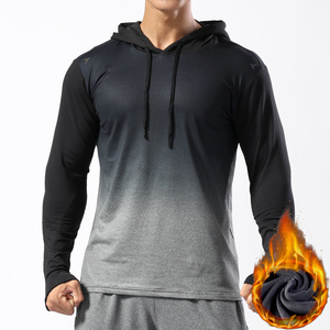 Logotipo personalizado Ropa de secado rápido Traje deportivo Camiseta de manga corta para hombre Entrenamiento de correr de verano y fitness transpirable - Product Image 1