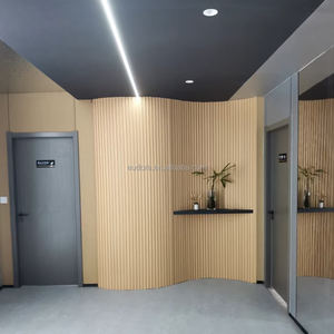 Panneau mural rotatif moderne - Panneau mural décoratif WPC imperméable à l'eau, grain de bois, design d'intérieur de bureau - Product Image 4