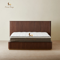 Nouvelle arrivée : Ensemble de meubles de chambre à coucher de style américain de luxe, lit king size en bois avec base en métal