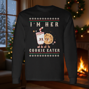 Camiseta de manga larga navideña para parejas I'm Her Cookie Eater - Product Image 3