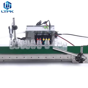 Ligne complète automatique de production de petites bouteilles d'eau minérale potable Machine de remplissage de liquide avec bande transporteuse