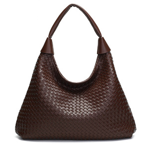 Bolsos cruzados de diseño de moda, bolsos de hombro de cuero PU de alta calidad, bolsos de mano casuales de lujo para mujer - Product Image 1