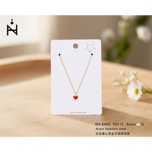 Collar con colgante de corazón rojo de acero inoxidable para mujer, joyería de moda - Product Image 2