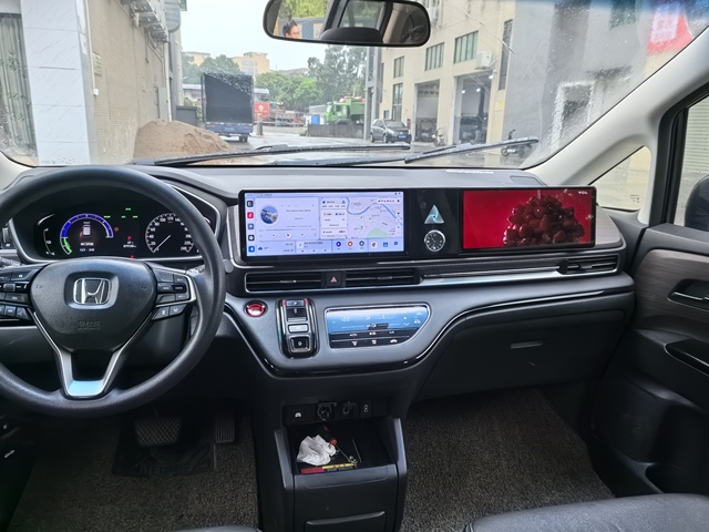 Car Automotive Interior Parts Upgraded Center Console Touch Screen Gps Navigation for Honda Odyssey