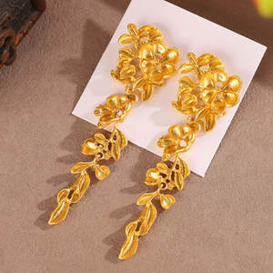 Boucles d'oreilles de niche en feuille exagérée de style rétro européen et américain avec boucles d'oreilles de personnalité Tassar Fashion Dangle - Product Image 2