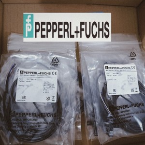 Barrera de Seguridad P+F KFD2-STC5-EX2 para Montaje en Riel DIN, Fabricada en Alemania - Product Image 2