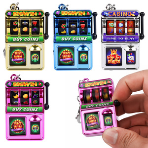 Pendentifs porte-bonheur amusants en forme de machine à sous, breloques de <span class=keywords><strong>casino</strong></span>, jouets machine à sous, porte-clés Las Vegas, porte-clés machine à sous - Product Image 1