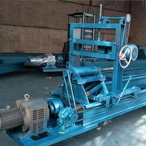 <span class=keywords><strong>Tour</strong></span> à <span class=keywords><strong>bois</strong></span> industriel avec fonction de débardage pour le traitement du <span class=keywords><strong>bois</strong></span> rond - Product Image 1