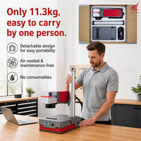 Machine de marquage laser à fibre miniature CKMACHINE pour le marquage de boutons métalliques, d'aluminium, de tuyaux en PVC, de puces électroniques et de codes de date