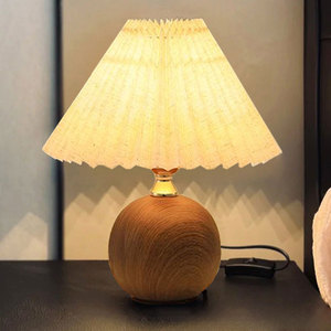 Lámpara de Mesa LED de Estilo Nórdico con Tela Plegada de Diseño Simple TAIKOO, Lámpara de Mesa Retro Vintage para Decoración de Restaurante, Hogar y Dormitorio - Product Image 5