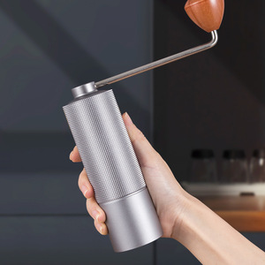 Cafetera de Acero Inoxidable de Estilo Italiano para Uso Doméstico, de Manivela, Material Metálico, Más Vendida - Product Image 1