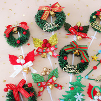 Décoration de gâteau Joyeux Noël et Bonne Année, boîte cadeau en forme de renne et d'arbre de Noël pour la décoration de cupcakes d'anniversaire