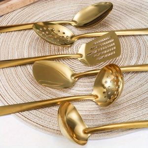 6-Piece Stainless Steel Kitchenware Set Gold-plated Round Soup Spoon Long Handle Service Ladle for Buffet Restaurant - Product Image 6