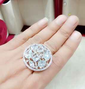 Anillo de latón para mujeres y niñas Joyas de imitación de diamantes americanos Brillo duradero y diseños únicos para cada ocasión - Product Image 4