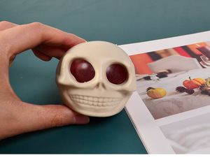 2025 New Reducing Stress Funny Prank Skull <b>Squeeze</b> <b>Balls</b> Fidget Set Toys for Kids - Product Image 5