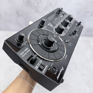 ตัวควบคุมเอฟเฟกต์สถานี RMX-1000 พร้อมอะแดปเตอร์ AC รุ่น SNNLMP001090JP - Product Image 6