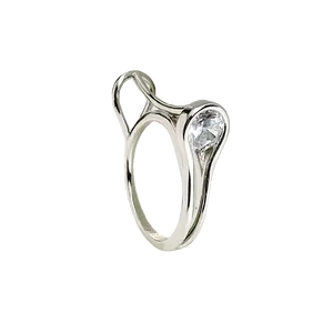फैशनेबल और शानदार 925 सिल्वर जड़ित हाई कार्बन डायमंड आला डिज़ाइन, लोकप्रिय और बहुमुखी सरल खरगोश कान की अंगूठी