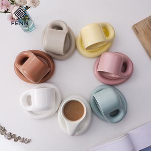 Taza <span class=keywords><strong>de</strong></span> café <span class=keywords><strong>de</strong></span> porcelana <span class=keywords><strong>de</strong></span> tinta única, juego <span class=keywords><strong>de</strong></span> café y platillo <span class=keywords><strong>para</strong></span> té <span class=keywords><strong>de</strong></span> la tarde - Product Image 1