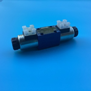 Original R900917741 4WE6G73-6X/EG205N9K4/A12 Solenoid Directional Control en stock - Product Image 4