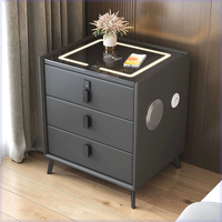 Table de chevet intelligente OEM avec lumière LED verrouillable, haut-parleur intégré et charge sans fil, table de chevet à 3 tiroirs