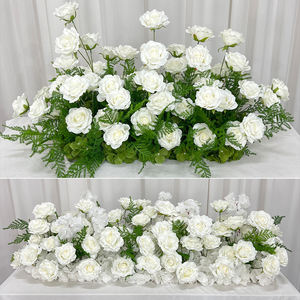 Arco Floral Moderno para Boda, en Forma de Luna, con Degradado Rosa y Morado, Realista, de Seda Artificial, Hecho a Mano, Ecológico, Reutilizable y Reciclable - Product Image 2