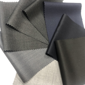 Telas de traje de lana de <span class=keywords><strong>gabardina</strong></span> 100% Lana de estambre Merino Stock listo Regular en China Técnicas tejidas de fábrica para chaqueta de <span class=keywords><strong>hombre</strong></span> - Product Image 4