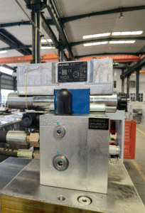 <span class=keywords><strong>CNC</strong></span> servo động cơ Báo Chí phanh tự động trung chuyển kim loại uốn Báo Chí phanh máy - Product Image 5