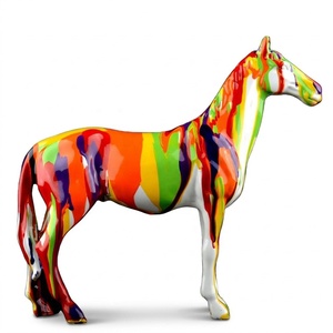 Escultura de Caballo de Resina de Tamaño Real para Jardín, Pintada a Mano, Estatua Abstracta de Animal, Impermeable, Arte Decorativo para Exteriores - Product Image 4