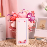 Kartu Ucapan Pop-Up 3D Bunga Hati Khusus Hari Valentine Ramah Lingkungan Kartu Hadiah Kertas Modern dengan Amplop