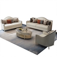 Canapé mobile trois places en cuir Nappa et bois massif, style luxe léger américain, pour salon de villa ou petit appartement