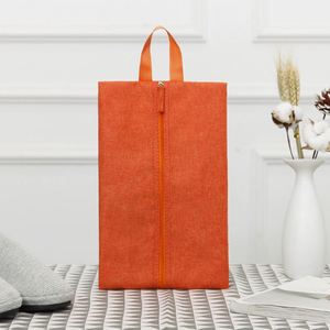 Nouvelle Trousse à Chaussures Pliable et Compacte en Tissu Oxford Cationique, Idéale pour les Voyages d'Affaires – Organisateur de Chaussures Minimaliste et Durable avec Fermeture Éclair - Product Image 5