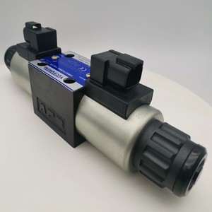 โซลินอยด์ควบคุมทิศทางแบบเปียก DSG-01-3C2-D24-N1-50 ตำแหน่งกลางแบบปิด ของแท้จากโรงงาน - Product Image 3