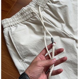 <span class=keywords><strong>Pantaloni</strong></span> Sportivi Unisex Larghi <span class=keywords><strong>con</strong></span> <span class=keywords><strong>Elastico</strong></span> <span class=keywords><strong>in</strong></span> Vita e Coulisse, <span class=keywords><strong>in</strong></span> Poliestere, per Palestra e Sport, Gamba Larga, Personalizzabili, Casual, Stile Baggy - Product Image 3