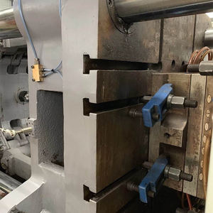 Presse à injection de plastique de 450 tonnes, système hydraulique à entraînement par variateur de fréquence, écoénergétique, pour la fabrication OEM - Product Image 4
