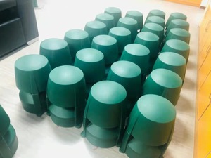 Haut-parleur extérieur cylindrique vert en plastique à poser sur table, sortie audio mono - Product Image 4